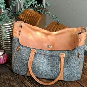 Vintage tweed and leather Hartmann weekend bag
